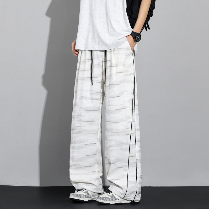 Pantaloni Sportivi da Uomo Aut - Mens Fashion Trends 2026 recensione e prezzo